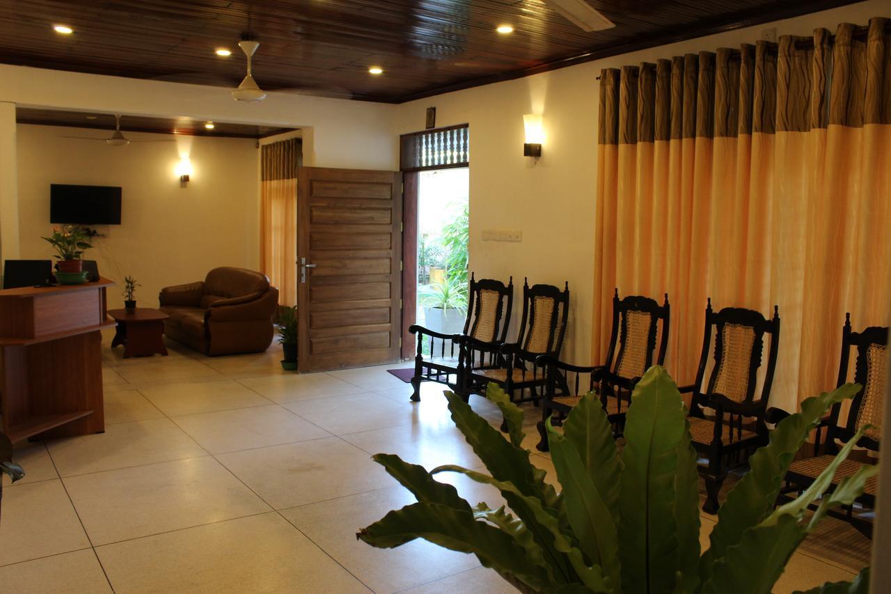 Nirmala Hotel And Restaurant Polonnaruwa Ngoại thất bức ảnh